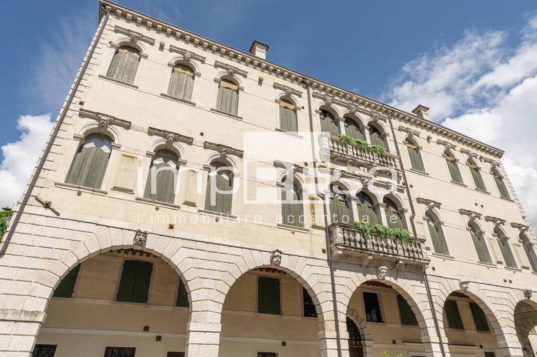 Polcenigo, Friuli – Venezia Giulia, Italy 1 - 14374249