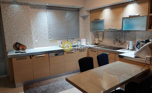 House in Korydallos, Attica, Greece 1