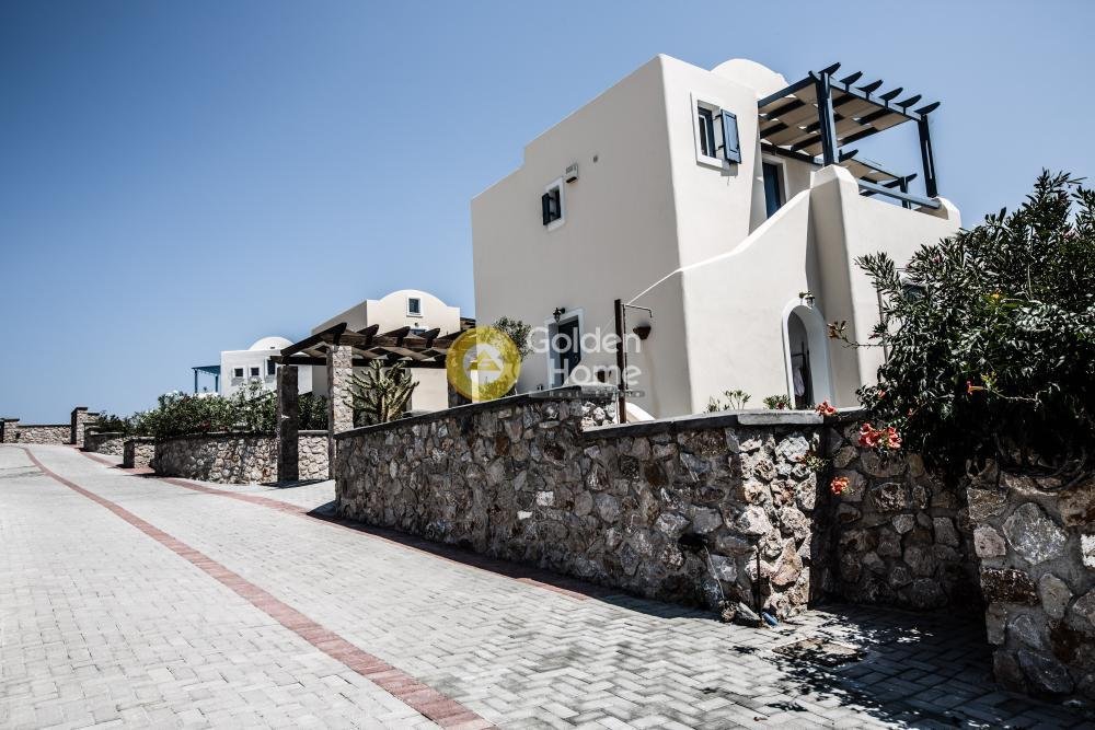 House in Thira, Aegean, Greece 1 - 14370417