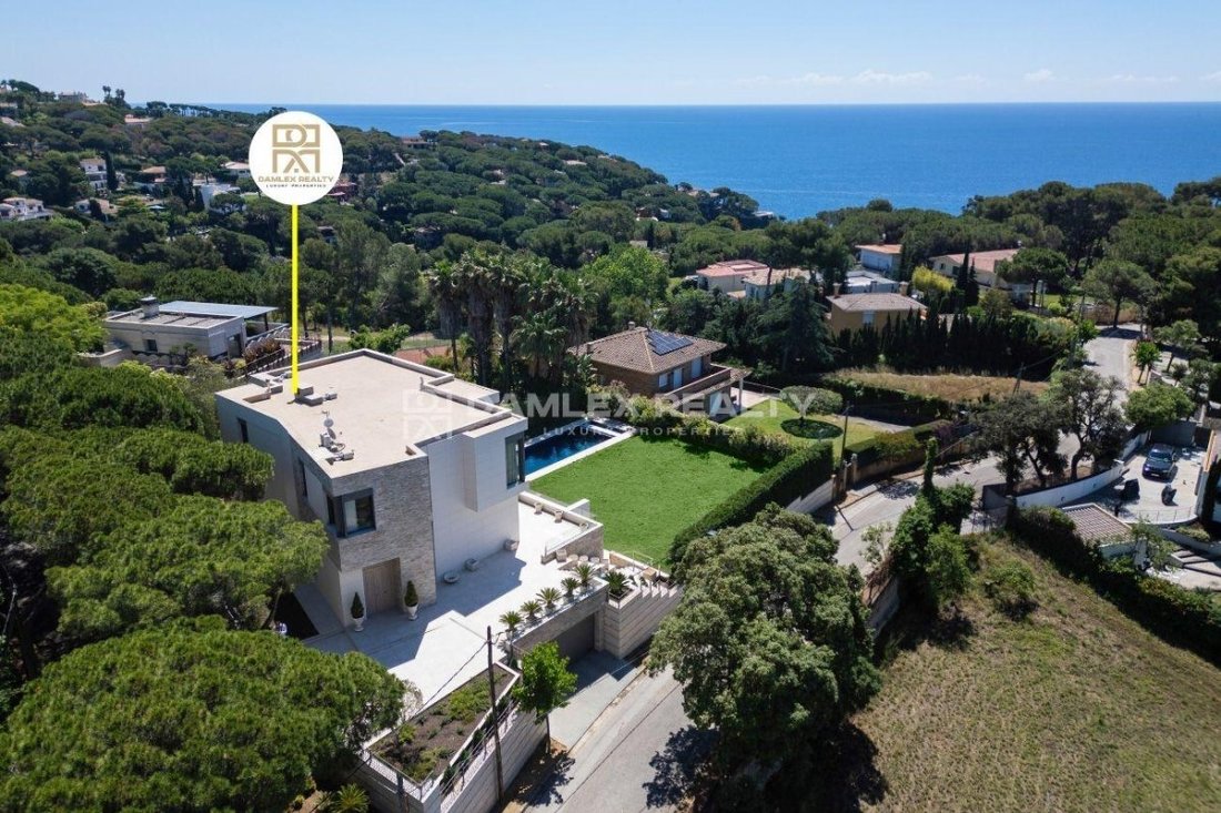 House in Lloret de Mar, Catalonia, Spain 3 - 14373972