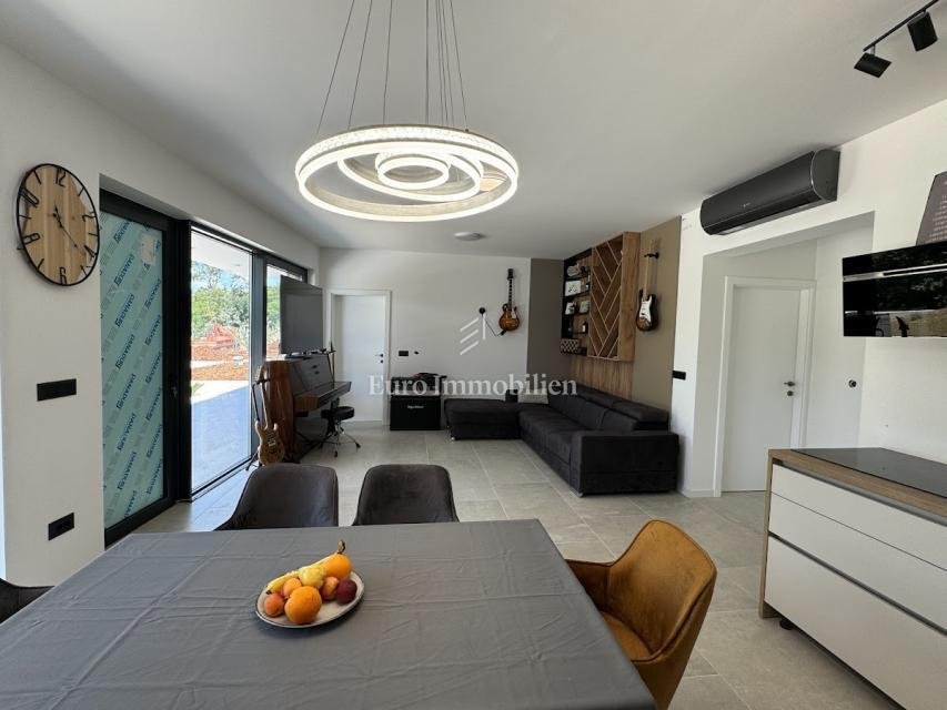 House in Labin, Istria County, Croatia 3 - 14372655