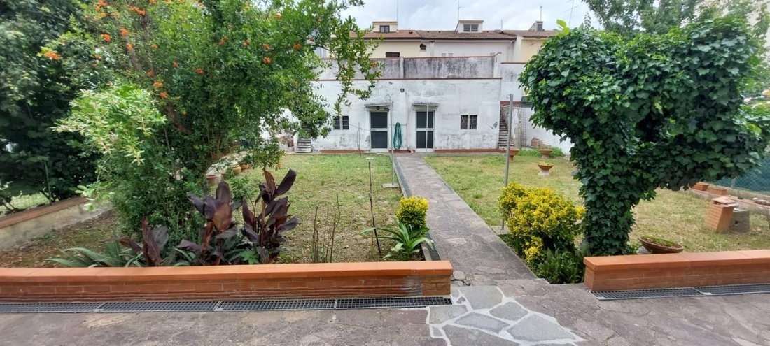Villa in Ponzano-Carraia, Empoli, Tuscany 2 - 14374435