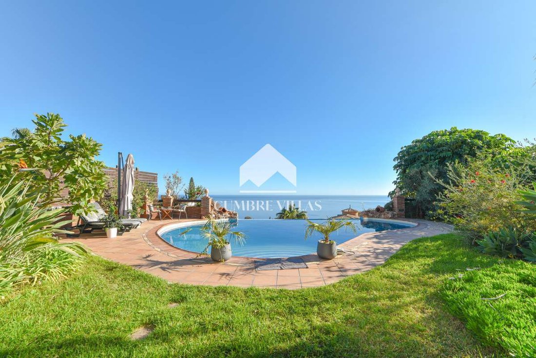 Villa in Salobrena, Andalusia, Spain 2 - 12404906