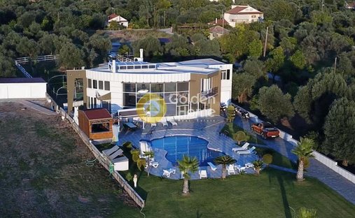 House in Koinotita Murteas, Peloponnese, Western Greece and the Ionian, Greece 1
