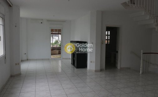 Casa a Dione, Pikermi, Attica 1
