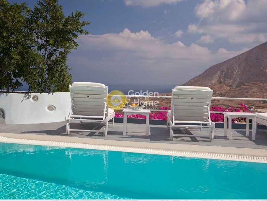 House in Thira, Aegean, Greece 3 - 14370409
