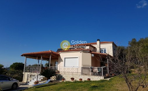 House in Palea Fokea, Attica, Greece 1