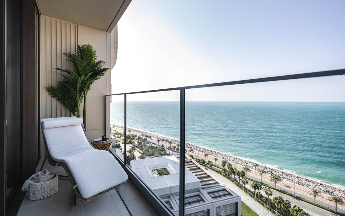 Apartment in Palm Jumeirah, Dubai, United Arab Emirates 1 - 14370426