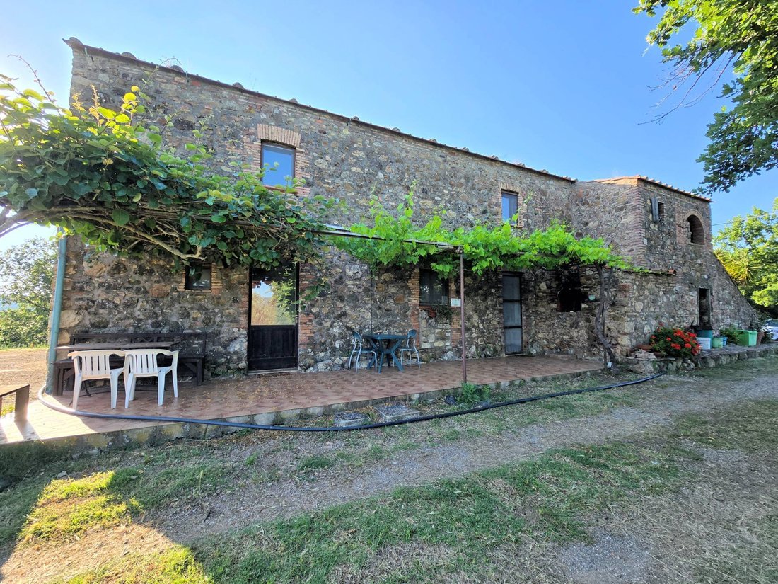 Country House in Frassine, Tuscany, Italy 1 - 14374299