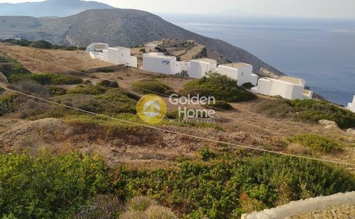 Land in Community of Folegandros, Aegean, Greece 1