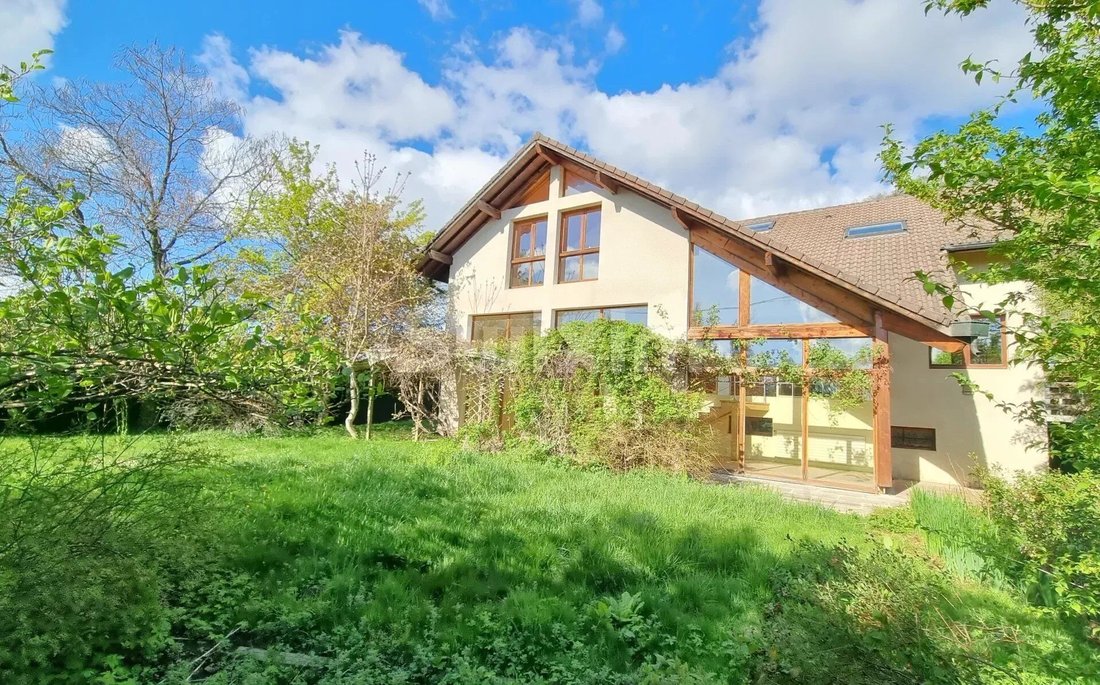House in Lucinges, Auvergne-Rhône-Alpes, France 1 - 14373316