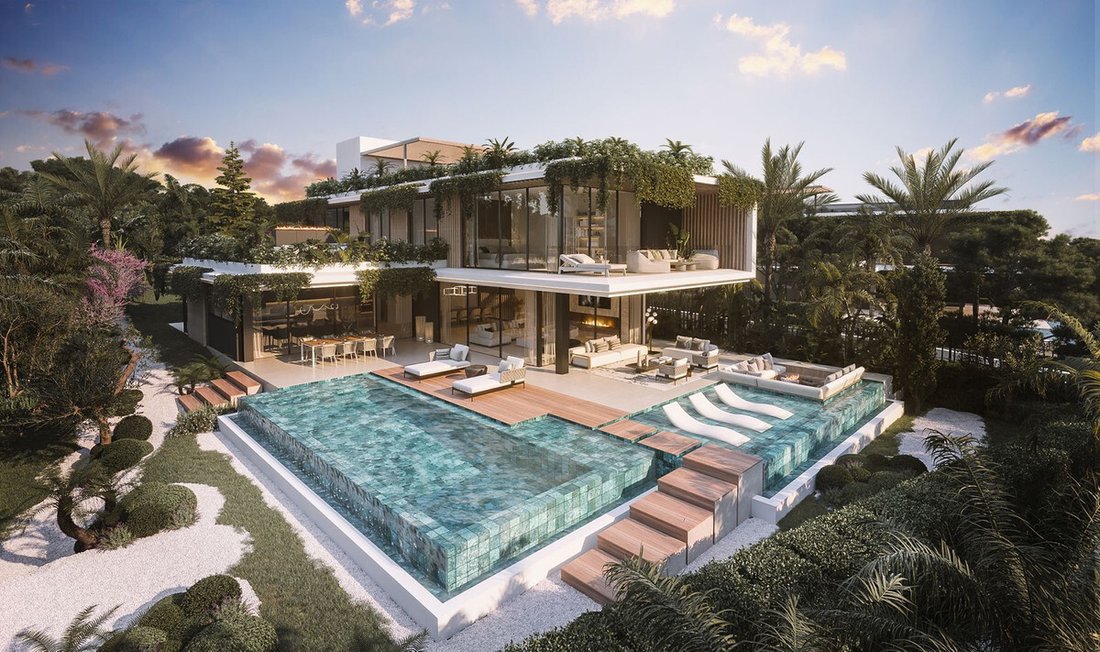Villa in Marbella, Andalusia, Spain 1 - 14373721