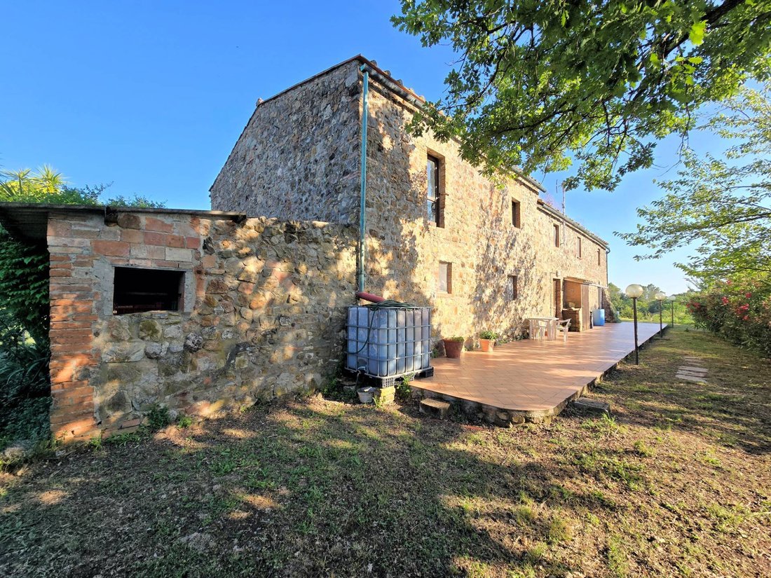Country House in Frassine, Tuscany, Italy 3 - 14374299
