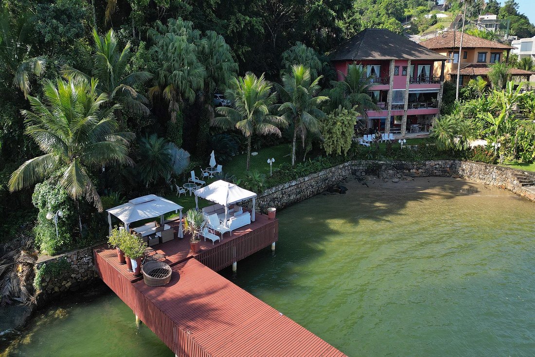 House in Ilha Do Jorge, State of Rio de Janeiro, Brazil 1 - 14370202