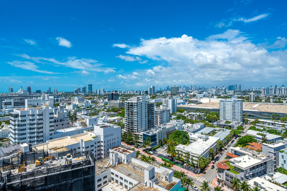Condo in Miami Beach, Florida, United States 5 - 14375215