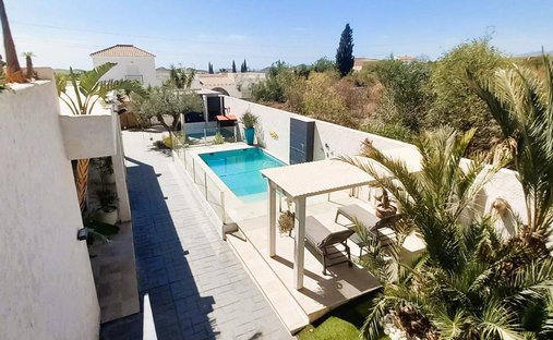 Villa in Cuevas del Almanzora, Andalusia, Spain 1