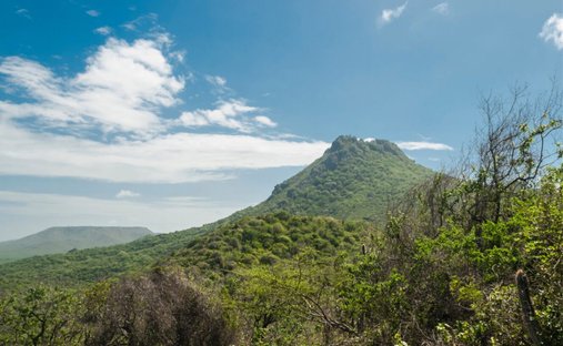 Land in Bandabou, Curaçao, Curaçao 1