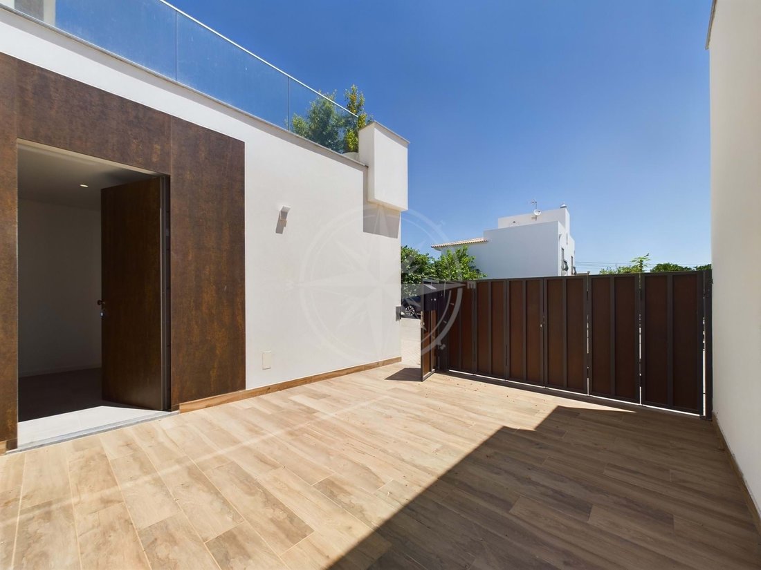 Townhouse in Moncarapacho, Algarve, Portugal 2 - 14376659