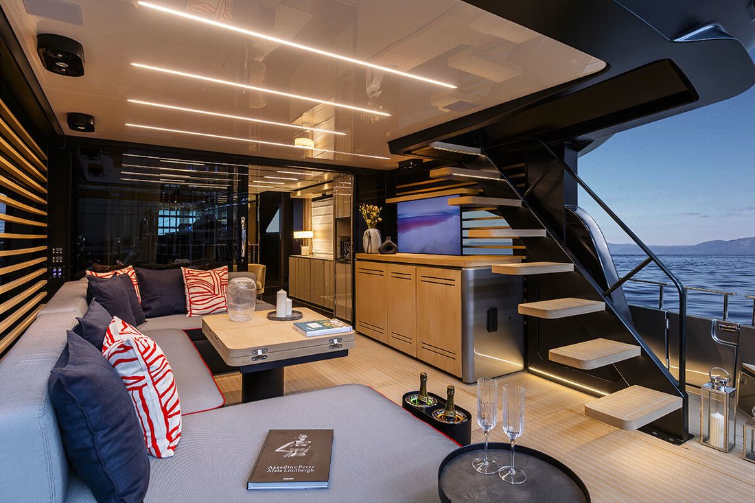 Flybridge in France 3 - 14377397