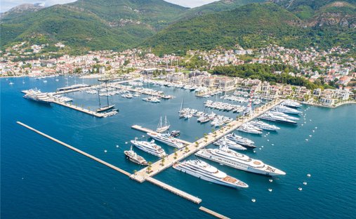 Apartment in Tivat, Tivat Municipality, Montenegro 1
