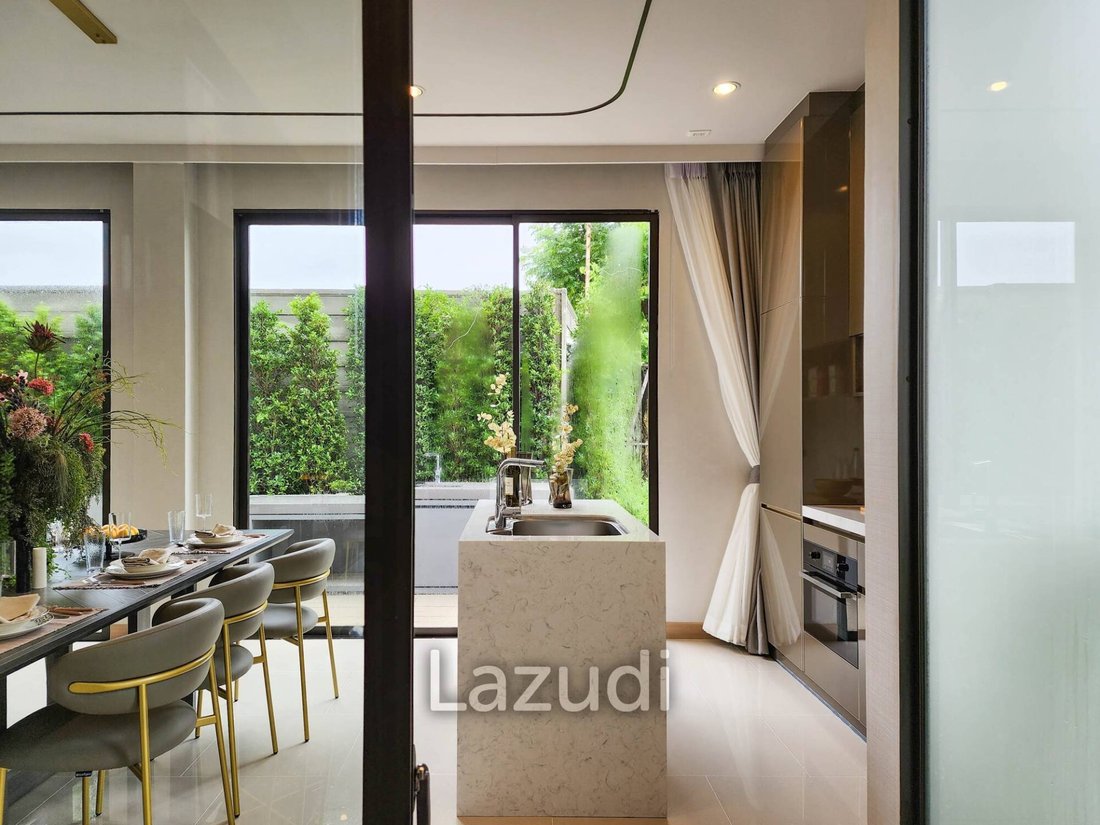 House in Khlong Song Ton Nun, Bangkok, Thailand 5 - 12644652