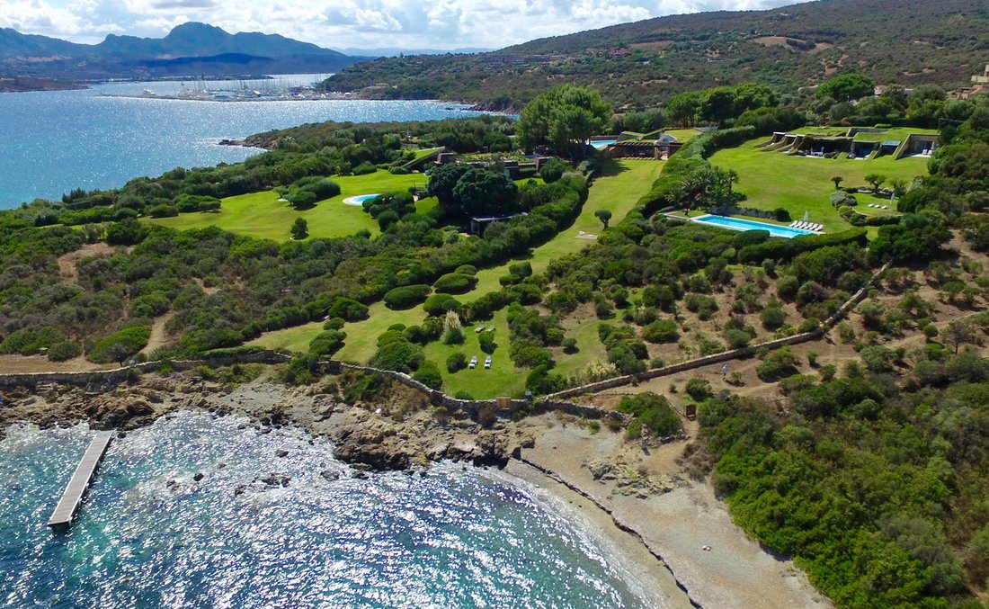 Villa in Porto Rotondo, Olbia, Sardinia 2 - 11177534