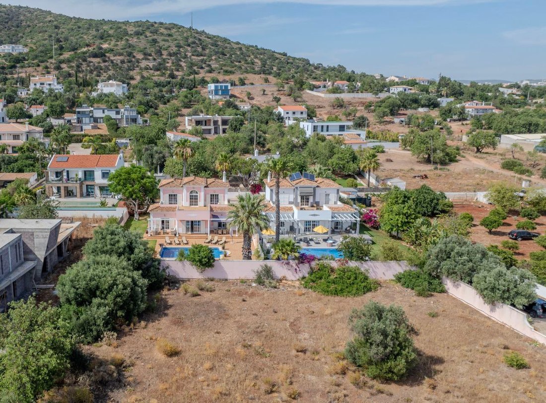 Villa in Loule (Sao Clemente), Algarve, Portugal 2 - 14380688
