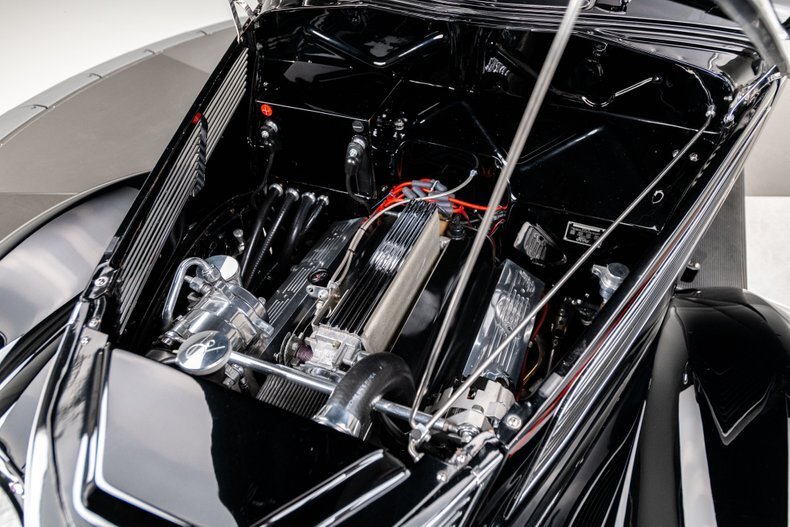 Cabriolet in Charlotte, United States 4 - 14381270