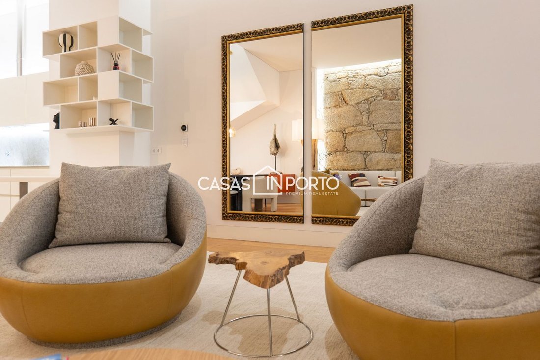 Apartment in Cedofeita, Santo Ildefonso, Se, Miragaia, Sao Nicolau e Vitoria, Porto District, Portugal 2 - 12477420