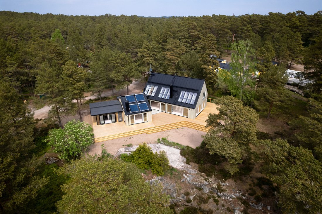 High Class Beachfront Villa With Sea View In Sandhamn, Stockholm County