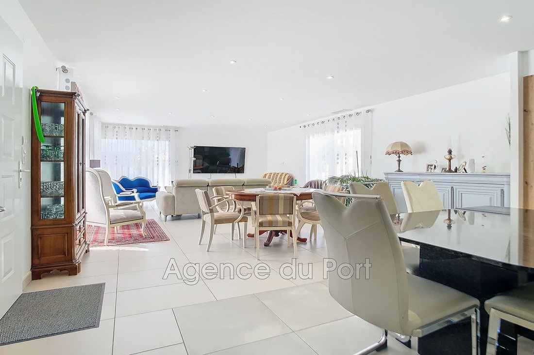 Villa in Latour-Bas-Elne, Occitania, France 4 - 14381087