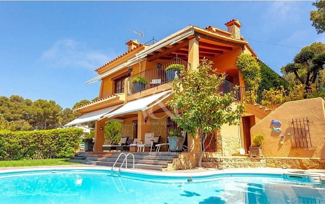 Villa in Tamariu, Palafrugell, Spain 1 - 12149525