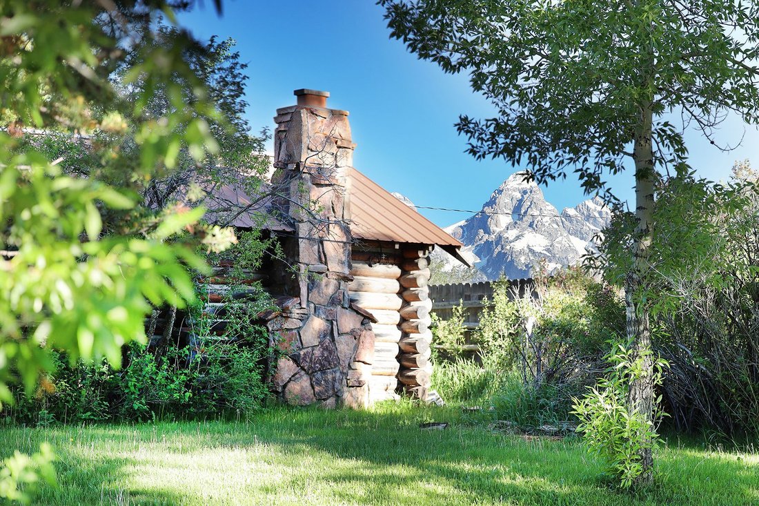 House in Jackson, Wyoming, United States 1 - 12359603