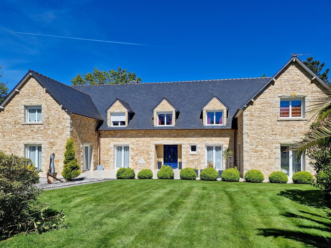 House in Pleguien, Brittany, France 1 - 14383755