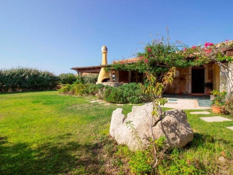 Villa in Santa Teresa Gallura, Sardinia, Italy 1 - 14383871