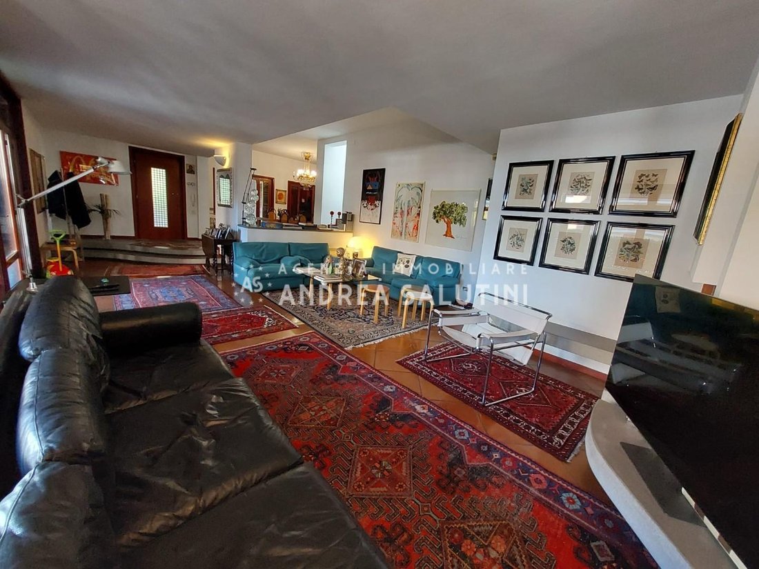 Villa in Villaggi-Bellaria, Pontedera, Tuscany 4 - 14385430