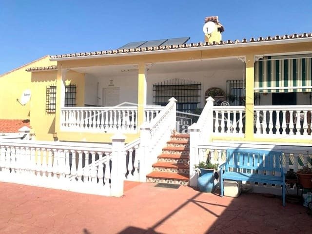 Townhouse in Rincon de la Victoria, Andalusia, Spain 4 - 14381213