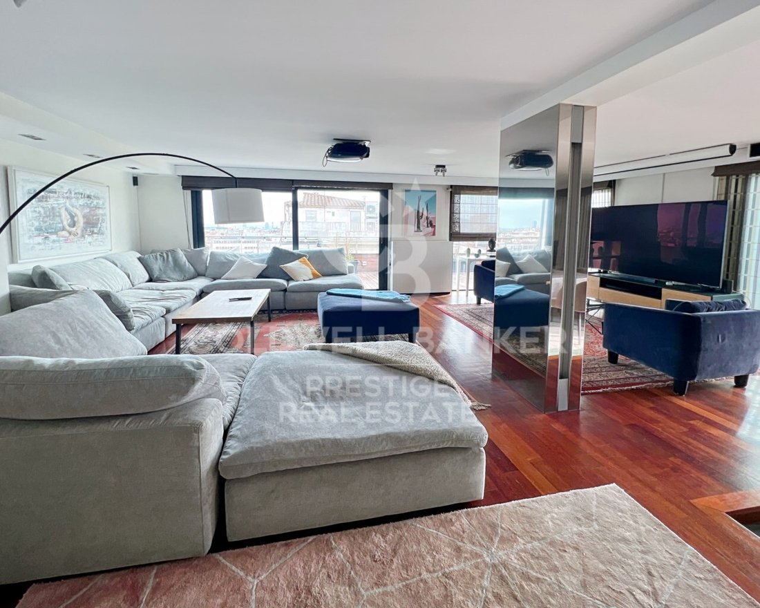 Apartment in Sarrià-Sant Gervasi, Barcelona, Spain 3 - 14385145