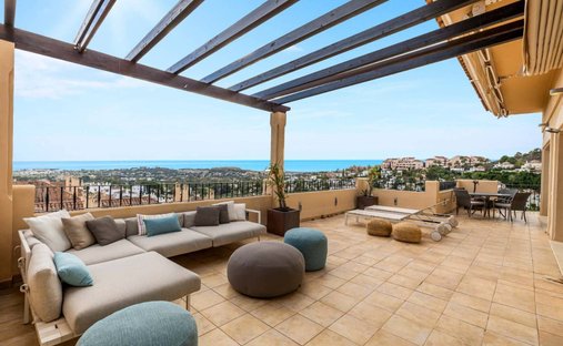 Apartment in Puerto Banus, Marbella, Spain 1