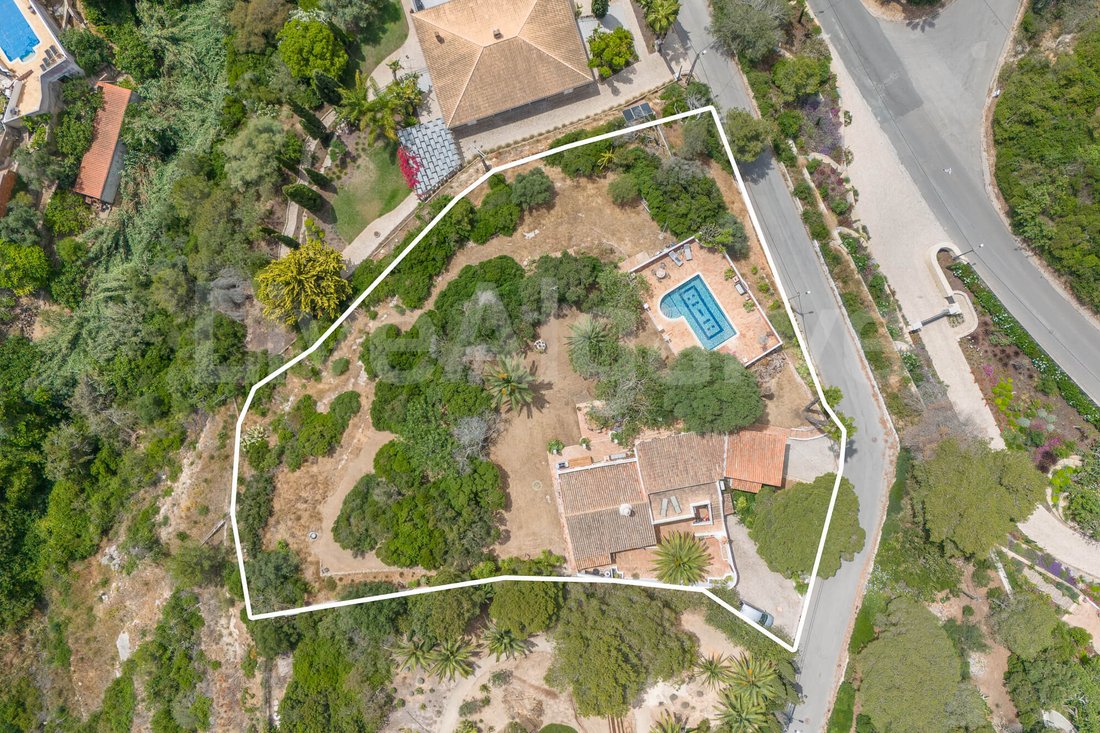 Villa in Carvoeiro, Algarve, Portugal 4 - 14386898