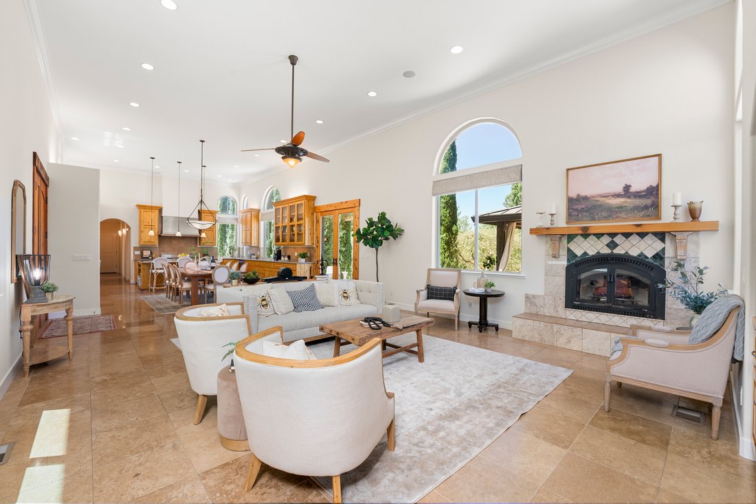 Maison à Calistoga, Californie, États-Unis 2 - 14386953