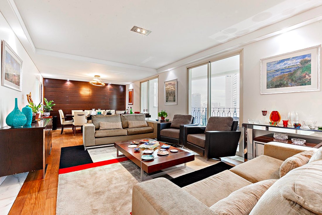 Apartment in São Paulo, State of São Paulo, Brazil 1 - 14386889