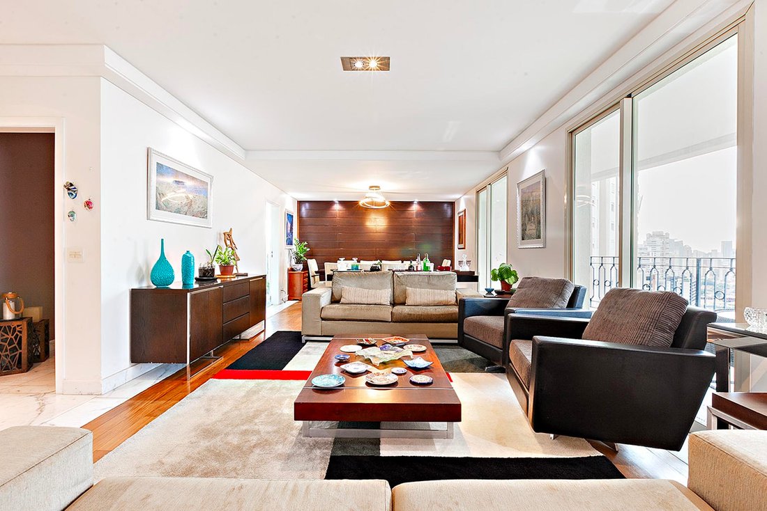 Apartment in São Paulo, State of São Paulo, Brazil 2 - 14386889