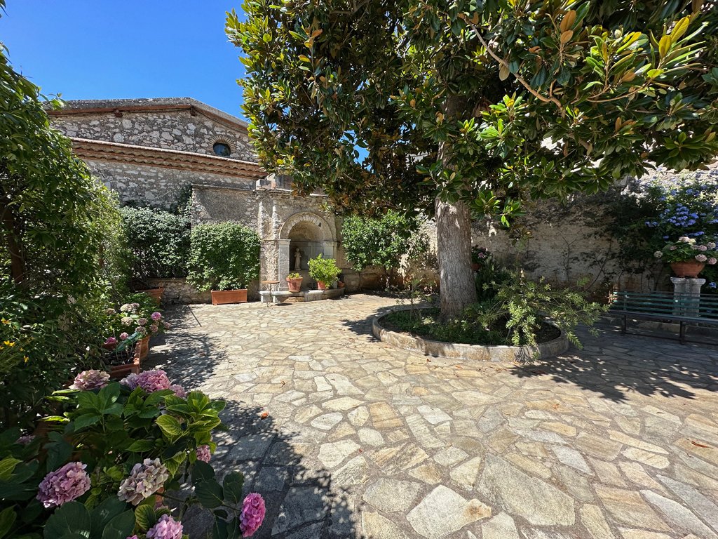 House in Veroli, Lazio, Italy 2 - 14390624