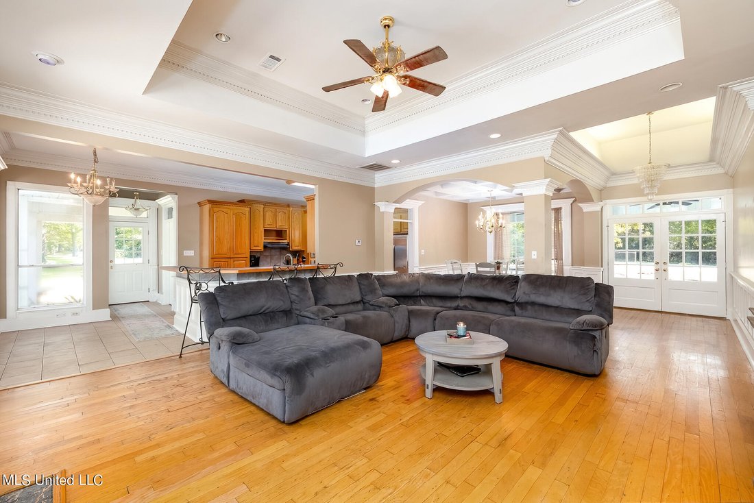 House in Picayune, Mississippi, United States 3 - 13839899
