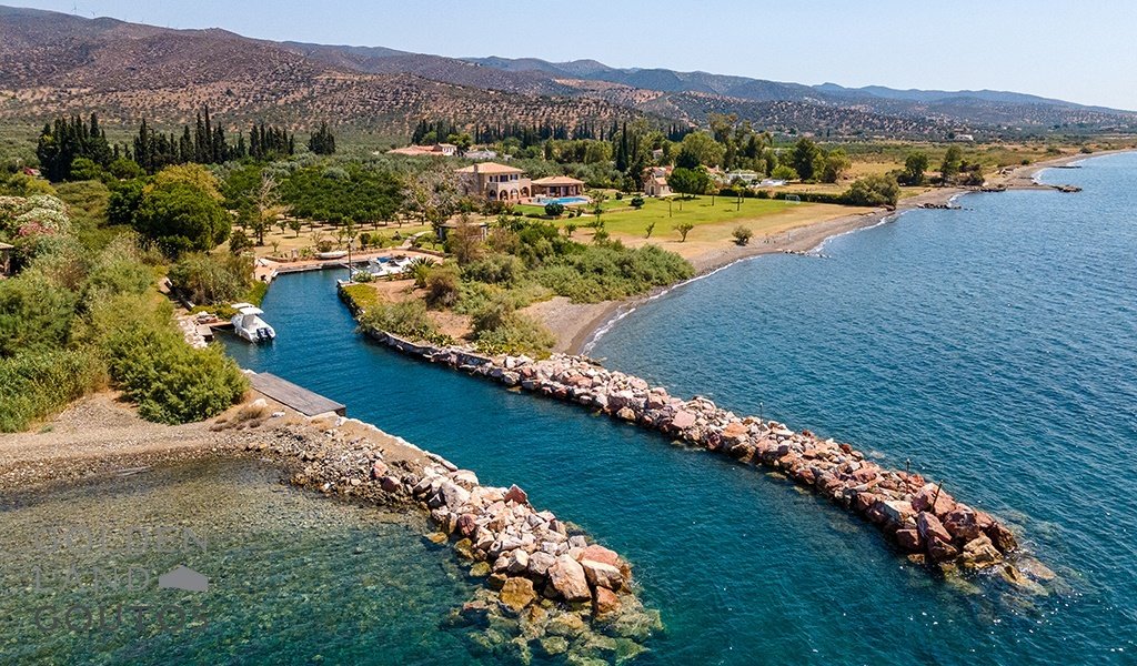 Villa in Koinotita Portoxeliou, Kranidi, Greece 1 - 14390148