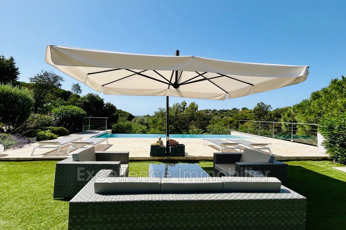 Villa in Nartelle-Noyer-Bellevue-bd des Sardinaux, Sainte-Maxime, France 1 - 13899303