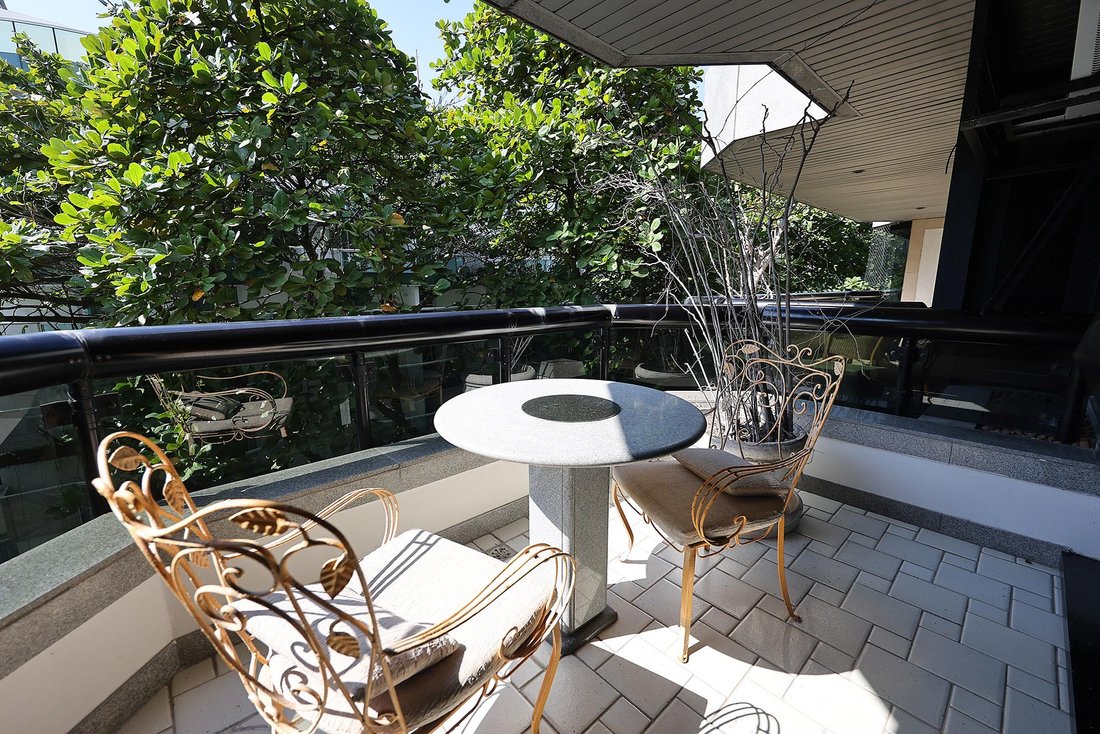 Apartment in Rio de Janeiro, State of Rio de Janeiro, Brazil 2 - 14390452