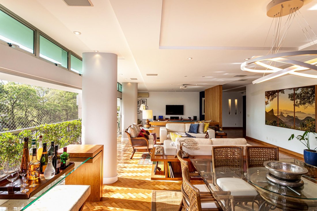 Apartment in Rio de Janeiro, State of Rio de Janeiro, Brazil 3 - 14390444