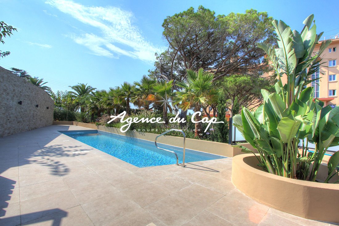 Apartment in Les Issambres, Roquebrune-sur-Argens, France 1 - 12348116